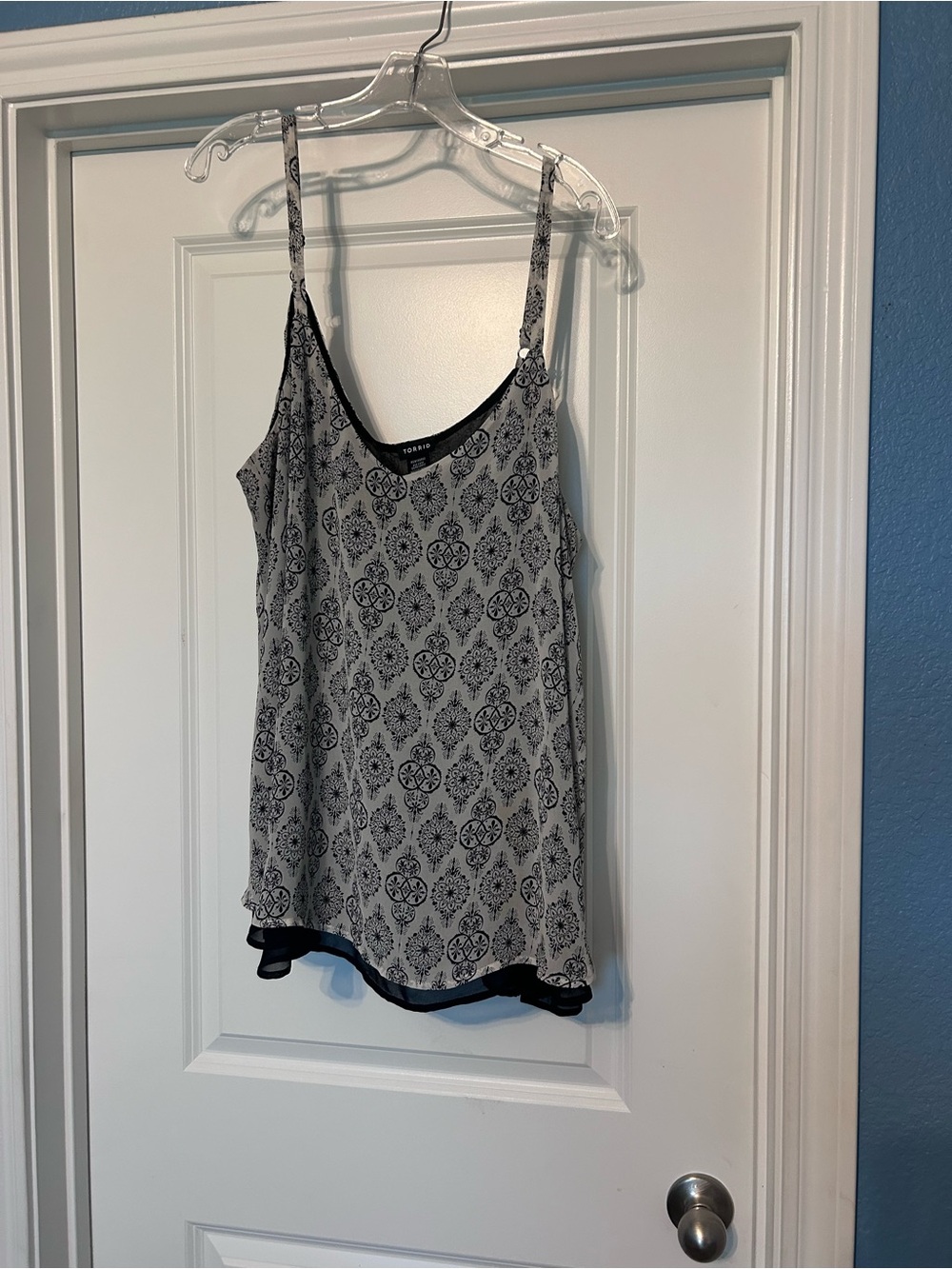 torrid Black & White Printed Satin Cami